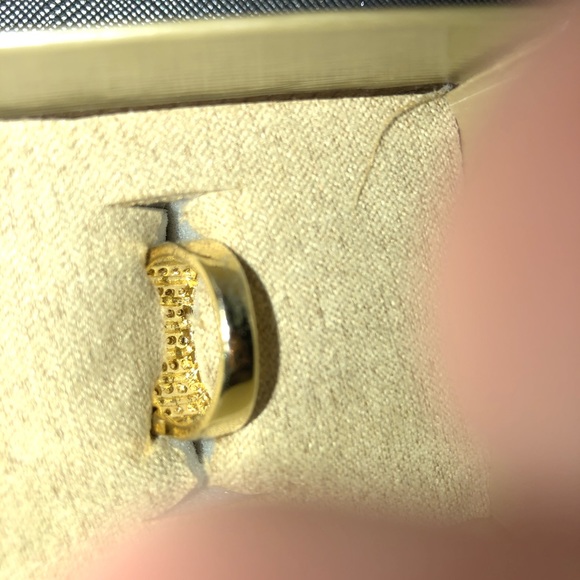 Ladies ring. - Picture 4 of 5